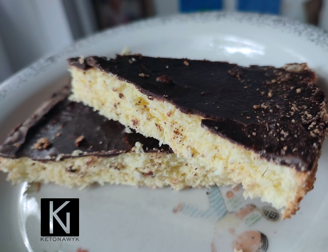 keto ciasto bananowe