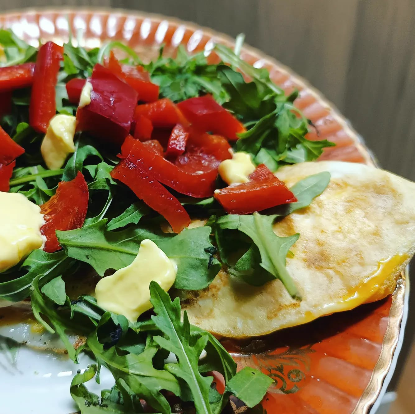 keto naleśnik jajka sadzone