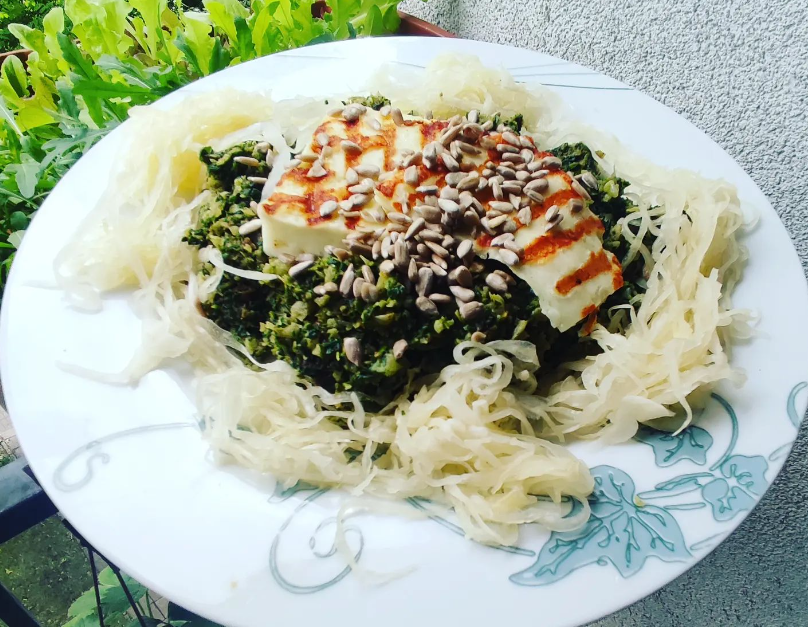 Risotto z kalafiora ze szpinakiem