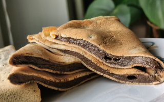 Naleśniki z nutellą z awokado i konopi