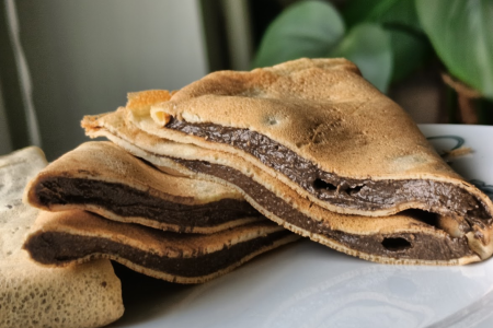 Naleśniki z nutellą z awokado i konopi