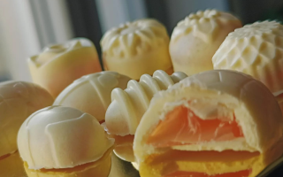 keto pralinki galaretki w białej czekoladzie