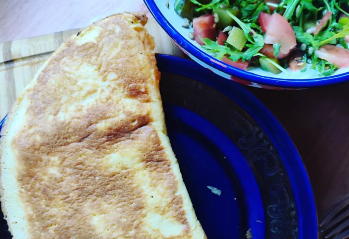 naleśnik z mozarelli