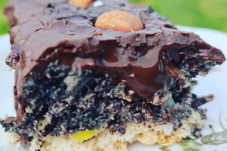 Keto makowiec z cukinią