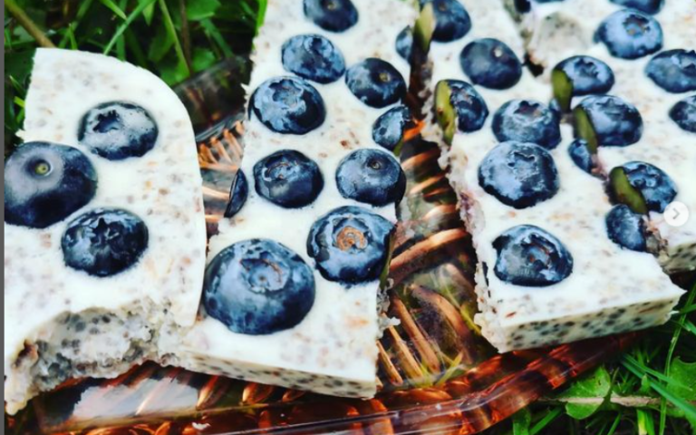 Miękkie keto batoniki śmietankowe z CHIA