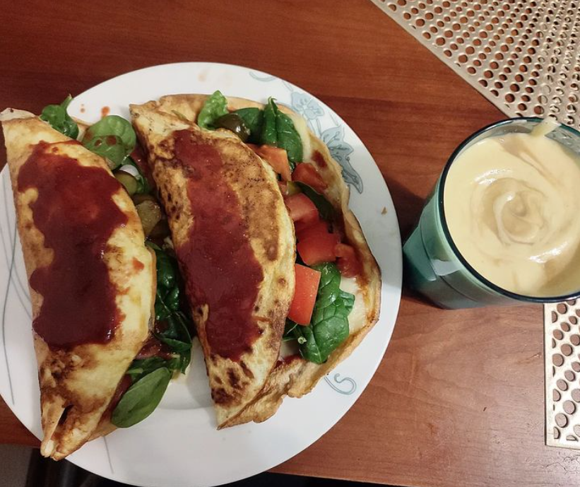 Łubinowo serowe keto naleśniki z białek jajek