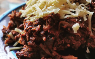 Keto Risotto z selera z mięsem mielonym