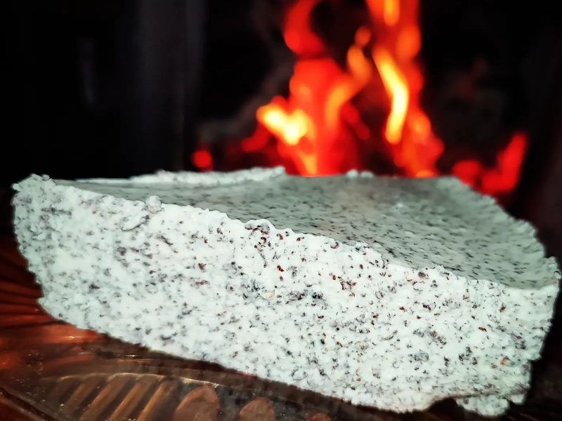 Keto sernik na zimno z makiem