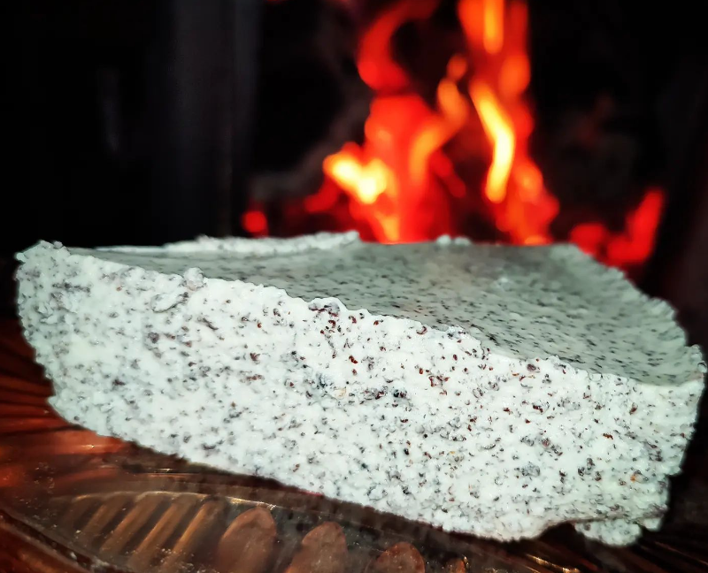 Keto sernik na zimno z makiem