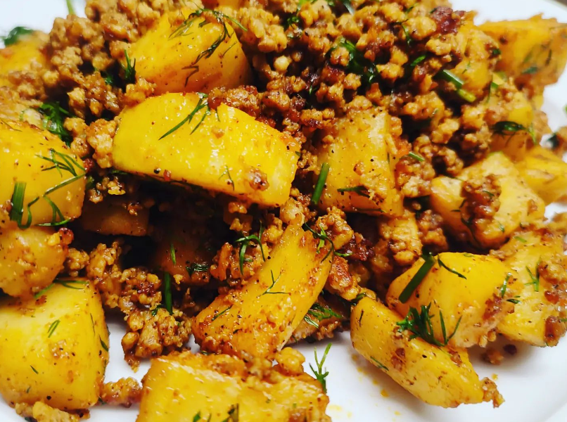 Kostka selerowa z mięsem mielonym