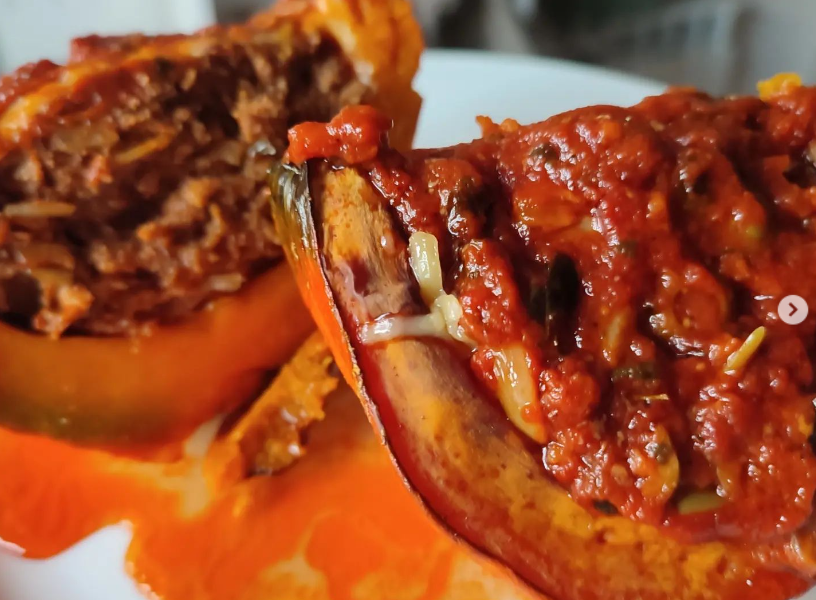 Dynia Hokkaido faszerowana mięsem mielonym 