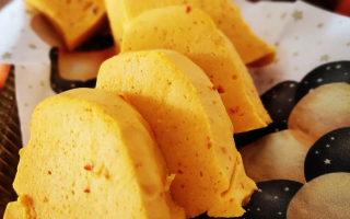 Keto Pomarańczowy sernik na zimno z dynią