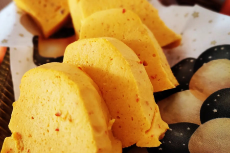 Keto Pomarańczowy sernik na zimno z dynią