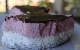 Owocowy keto sernik na zimno z CHIA