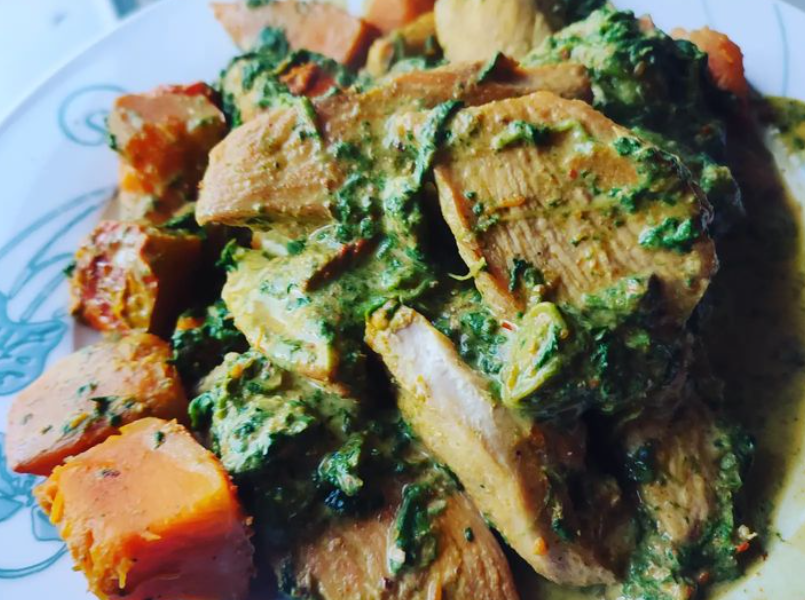 Keto Curry z dynią i kurczakiem