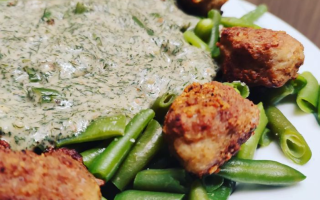 Keto Sos koperkowy pulpeciki i fasolka szparagowa