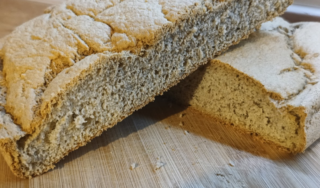 Chlebek keto na skrobi opornej