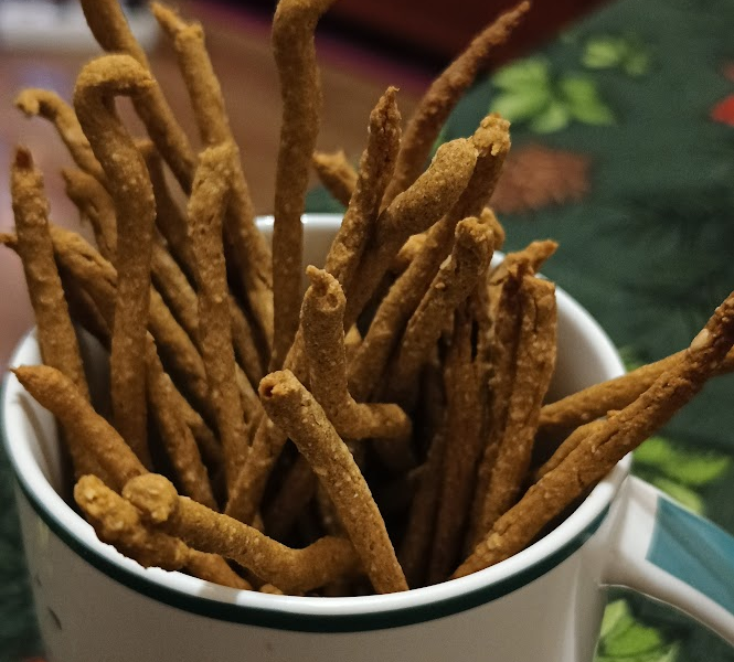 keto słone chrupiące paluszki