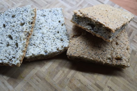 keto chlebki z makiem