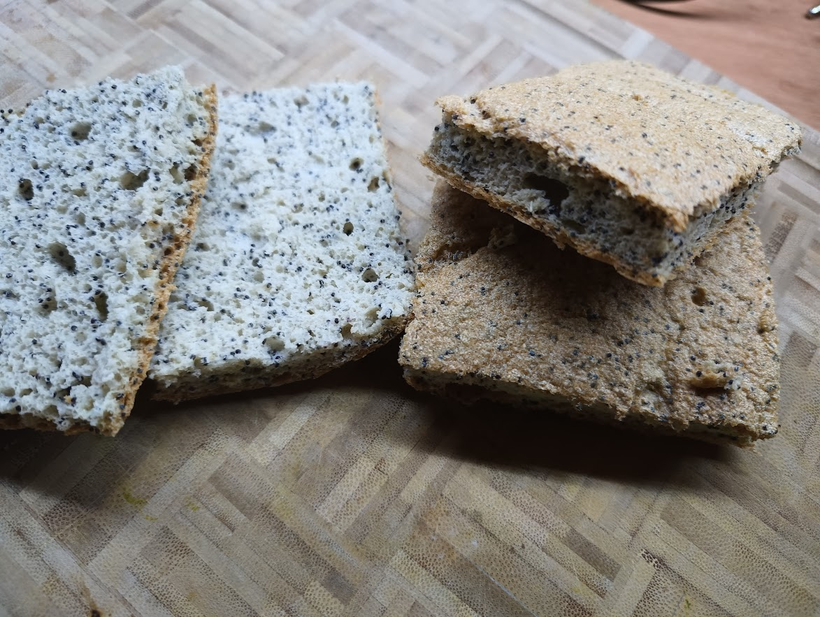 keto chlebki z makiem