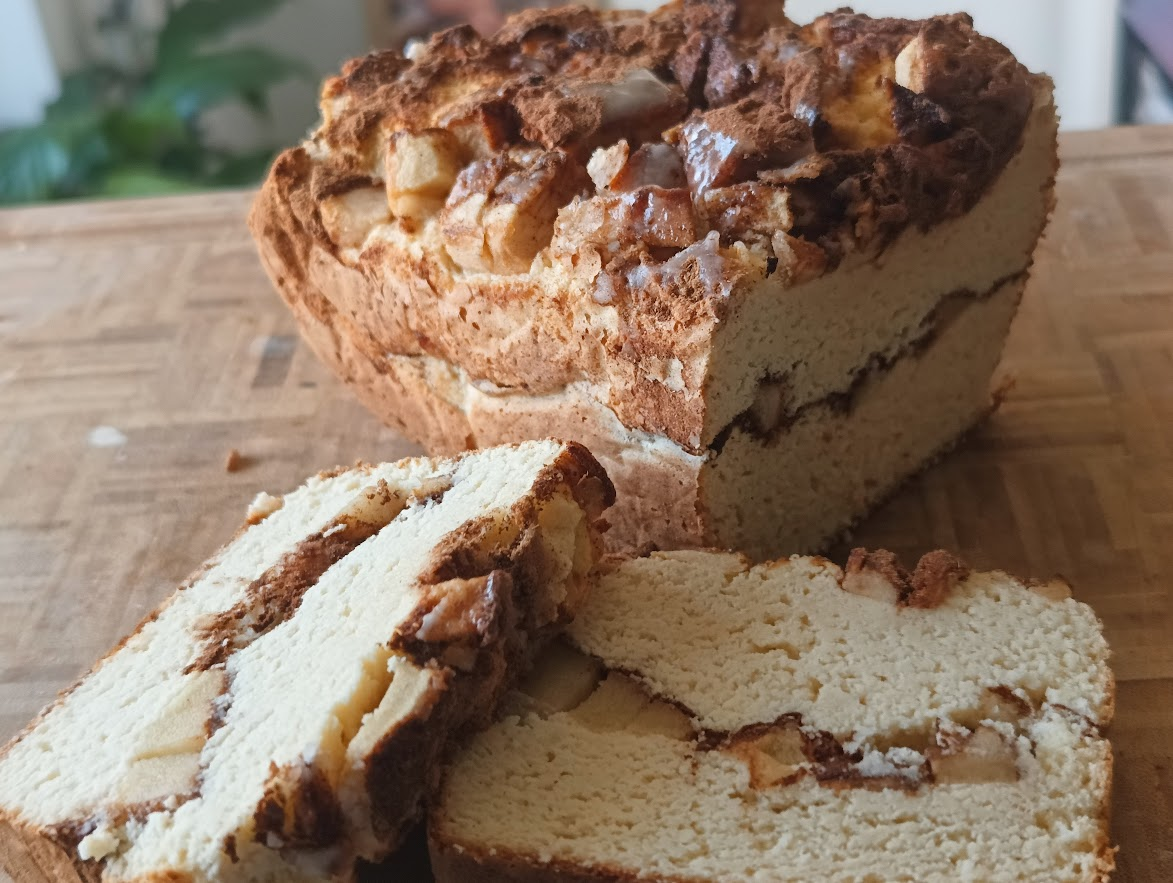 keto babka jabłecznik