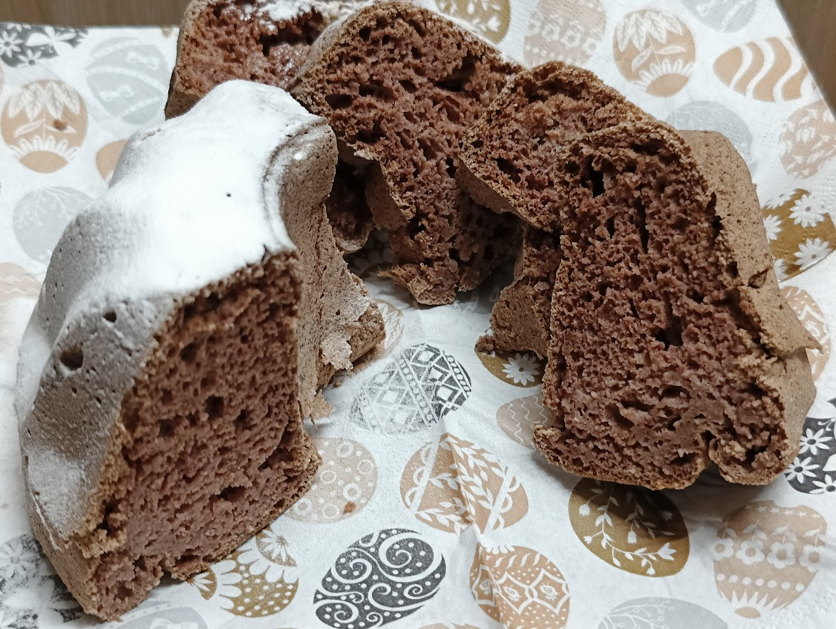 KETO Cynamonowa Babka Wielkanocna bez laktozy